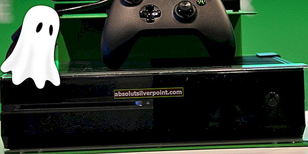 Kodėl mano „Xbox ONE“ įsijungia pats